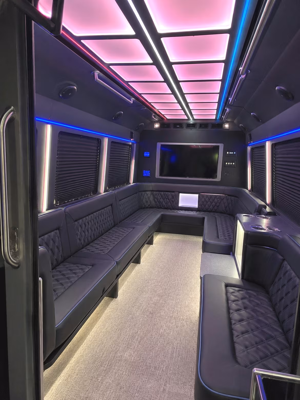 find your sugar land quincea 241 era sweet 16 party bus