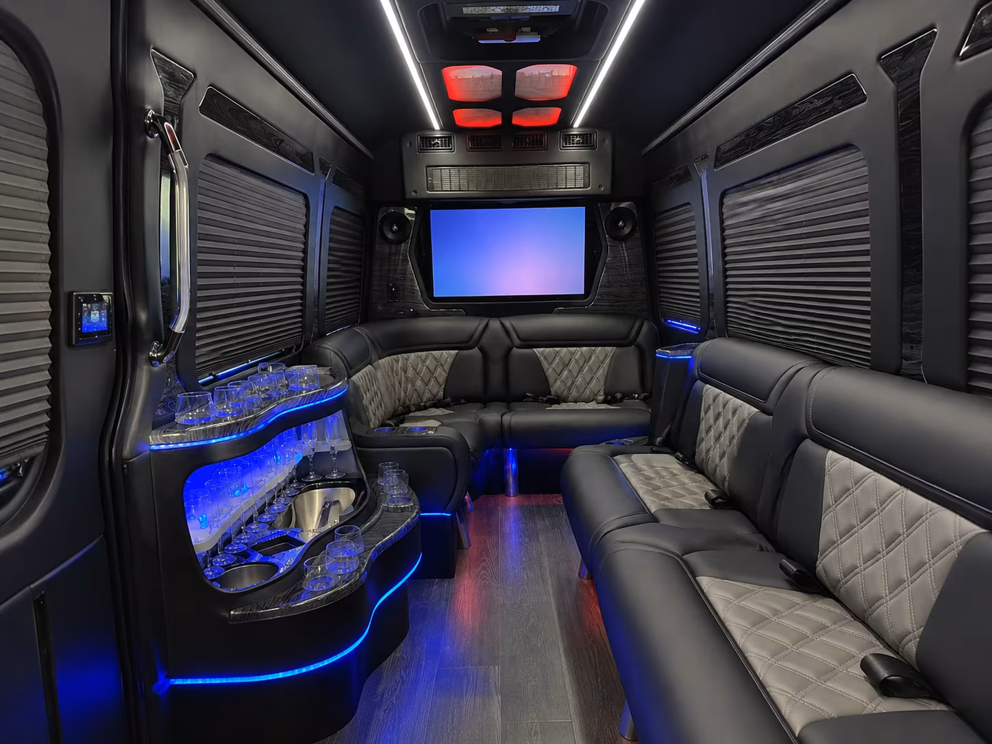 houston event shuttles and day trips are easy from sugar land
