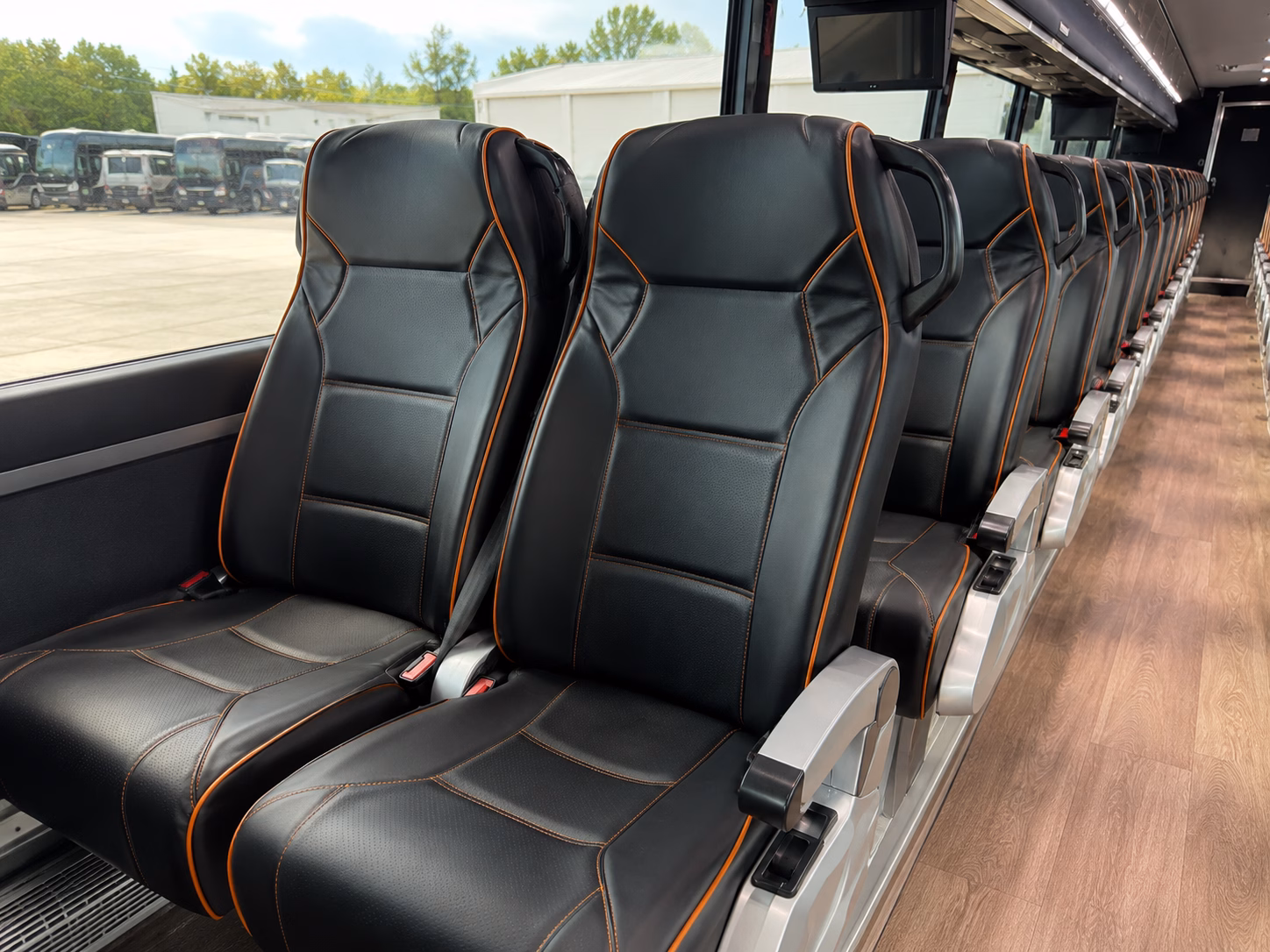 how the distance and duration of your trip affect charter bus rates in sugar land
