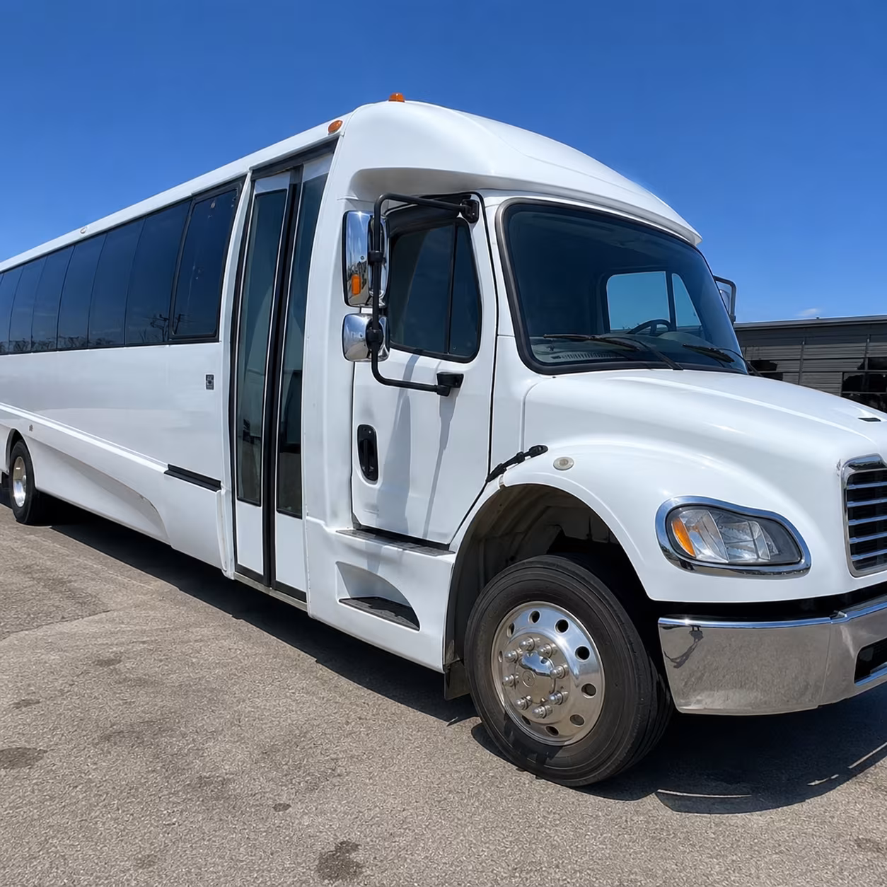 missouri city book your missouri city sporting event charter bus rental