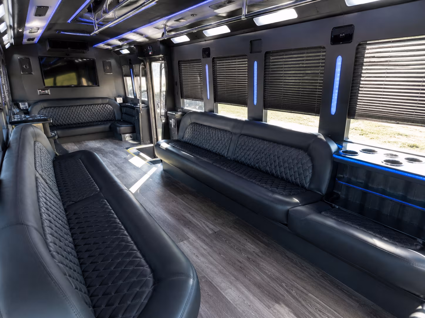 sugar land concert party bus rental 2