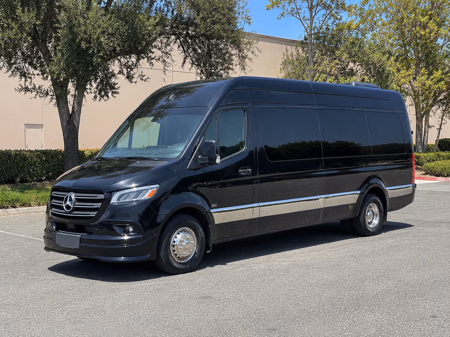 sugar land sporting event transportation onboard seating