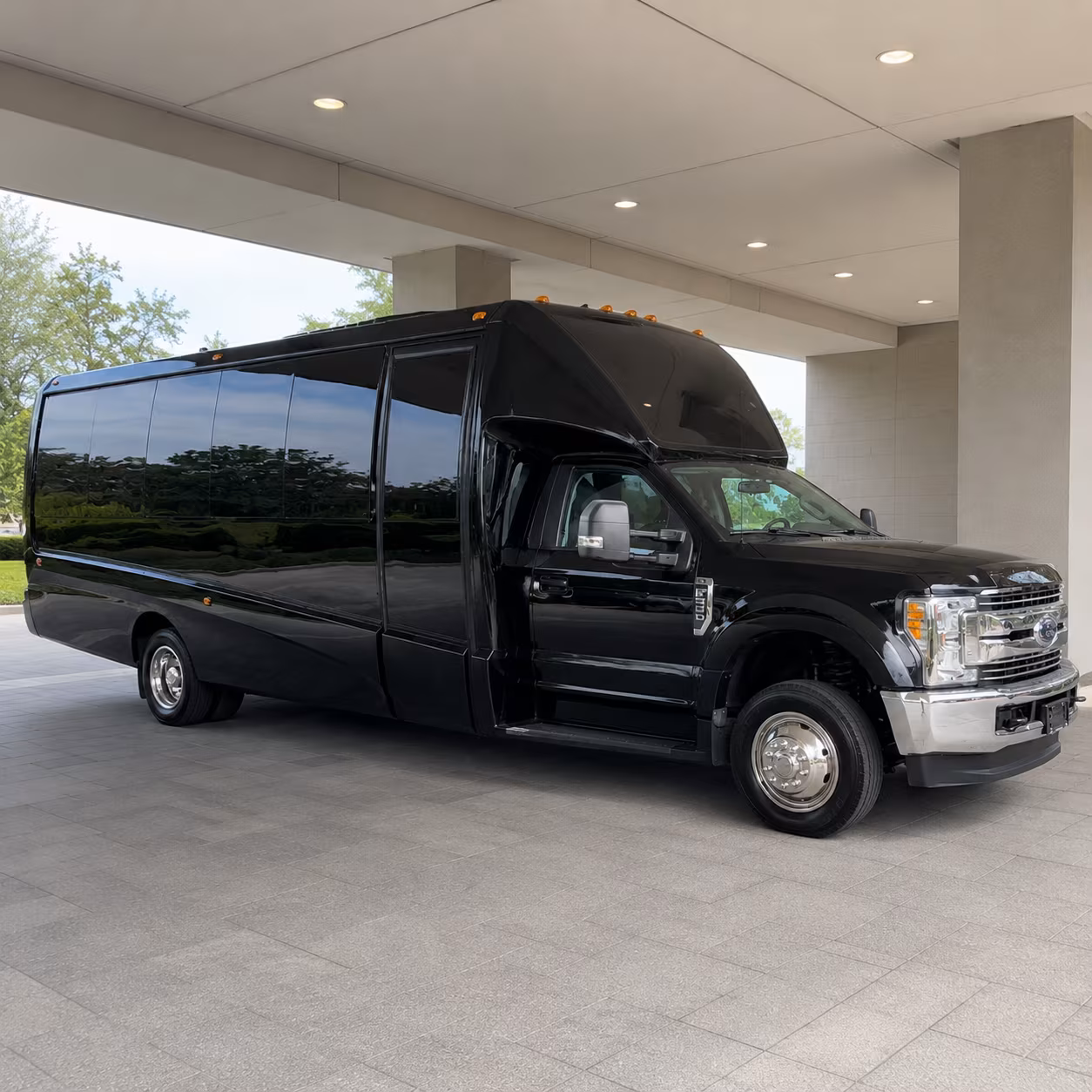 the woodlands prom party bus and charter bus rentals